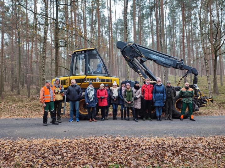 Zdjęcie&#x20;przedstawia&#x20;uczestników&#x20;warsztatów&#x20;edukacyjnych&#x20;dla&#x20;nauczycieli